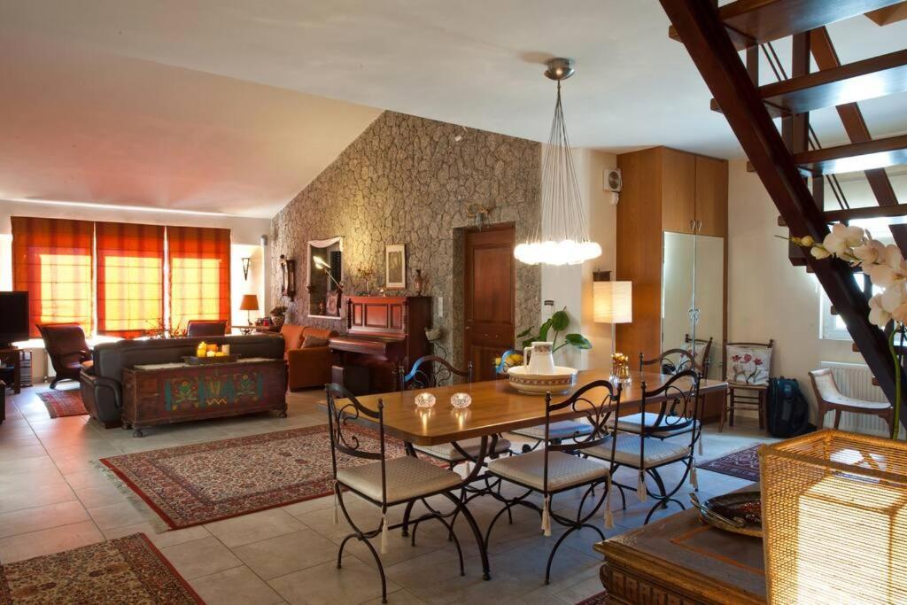 Gaia Villa