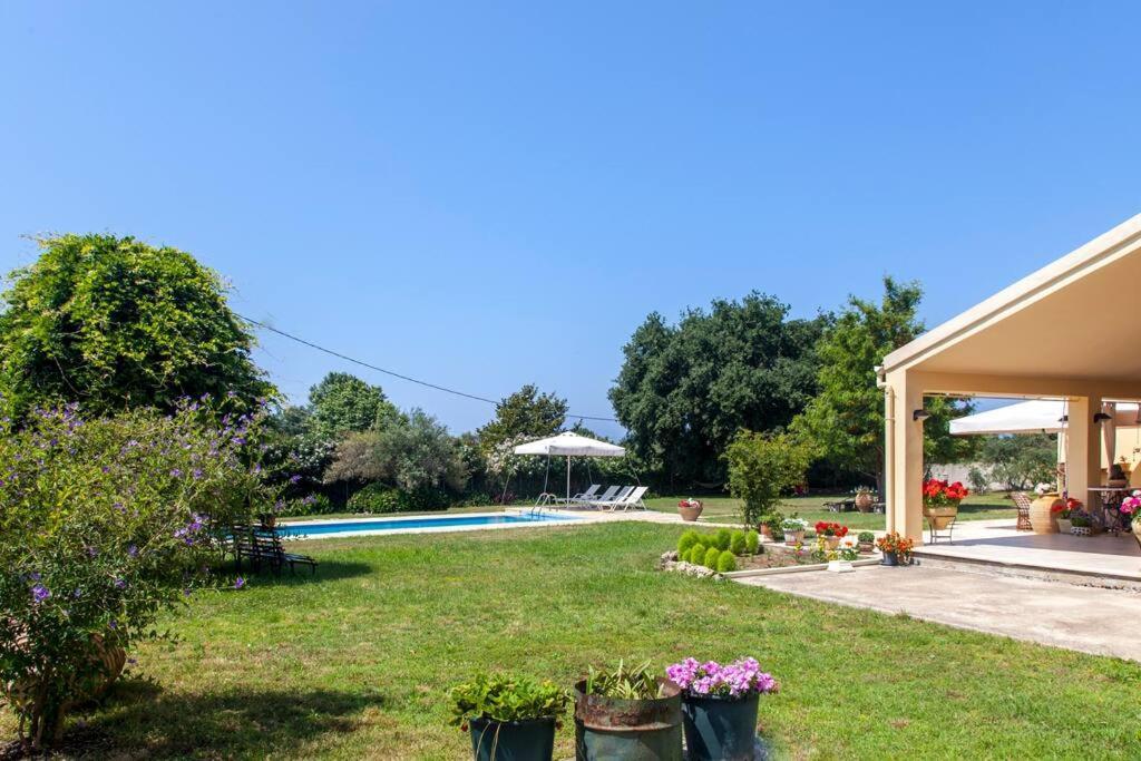 Gaia Villa Halikounas