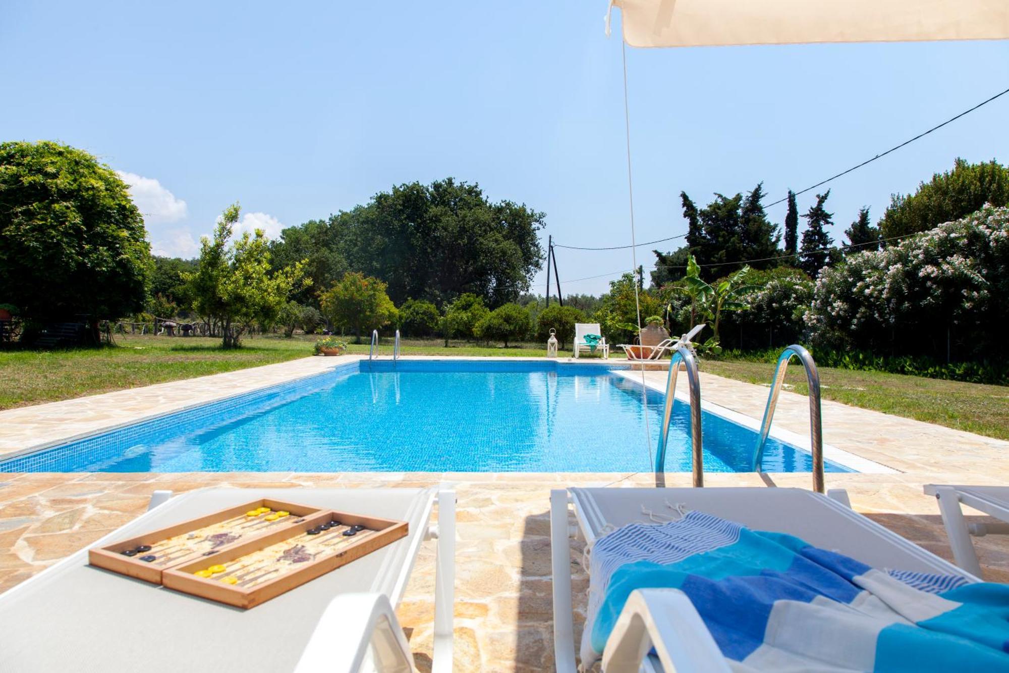 Gaia Villa Halikounas